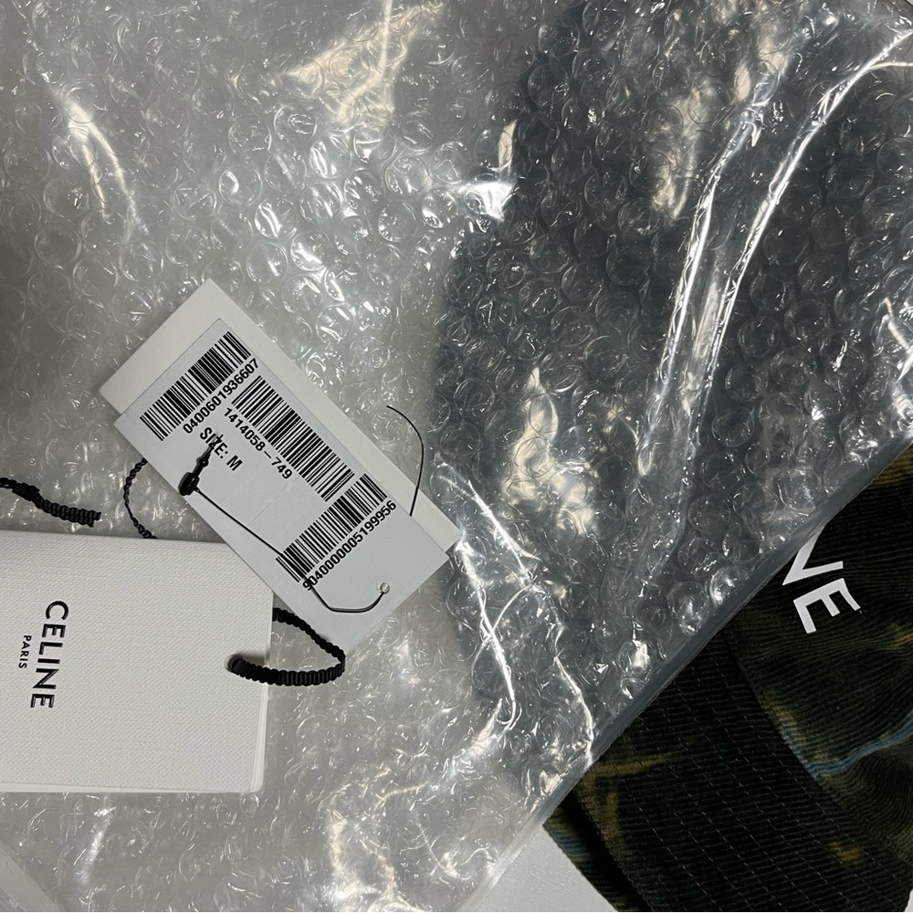 Celine Tie-Dye Bucket Hat NWOT - Picture 4 of 6